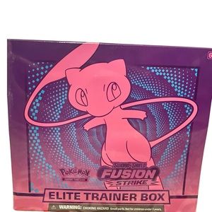 Pokémon Sword & Shield Fusion Strike Elite Trainer Box